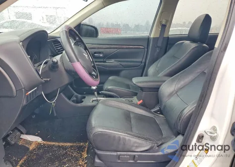 2016 Mitsubishi Outlander Se z USA, uszkodzony, nr VIN JA4AD3A33GZ017443